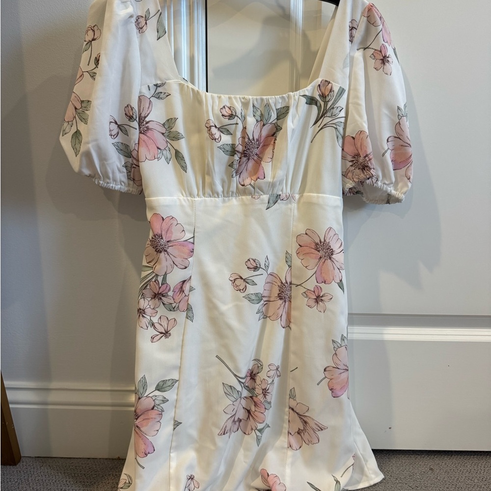 As U Wish Floral Puff Sleeve Dress size M
